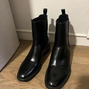 Zara Black Heeled Boots with gold accents